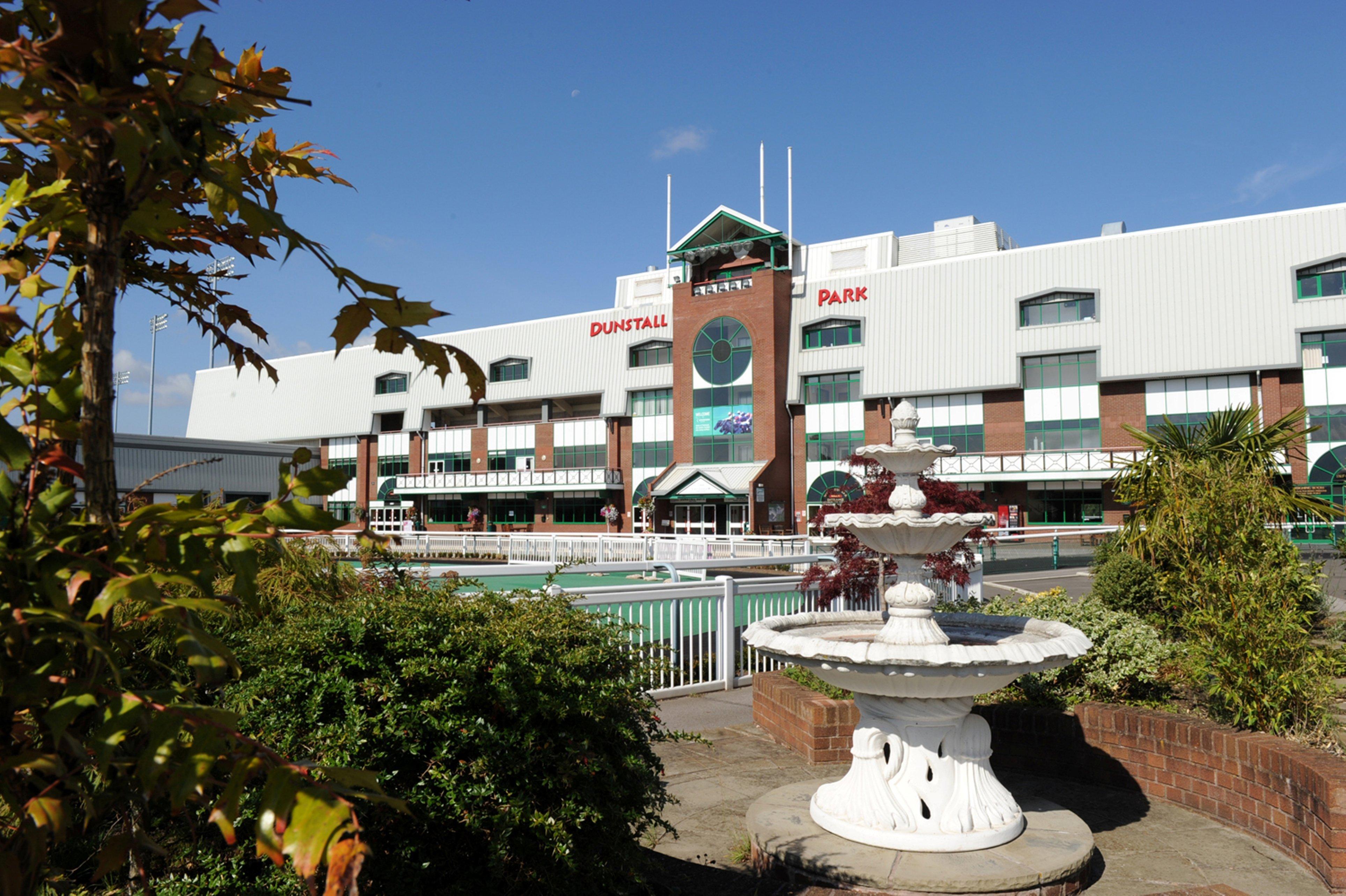 Holiday Inn Wolverhampton - Racecourse, An Ihg Hotel Екстериор снимка